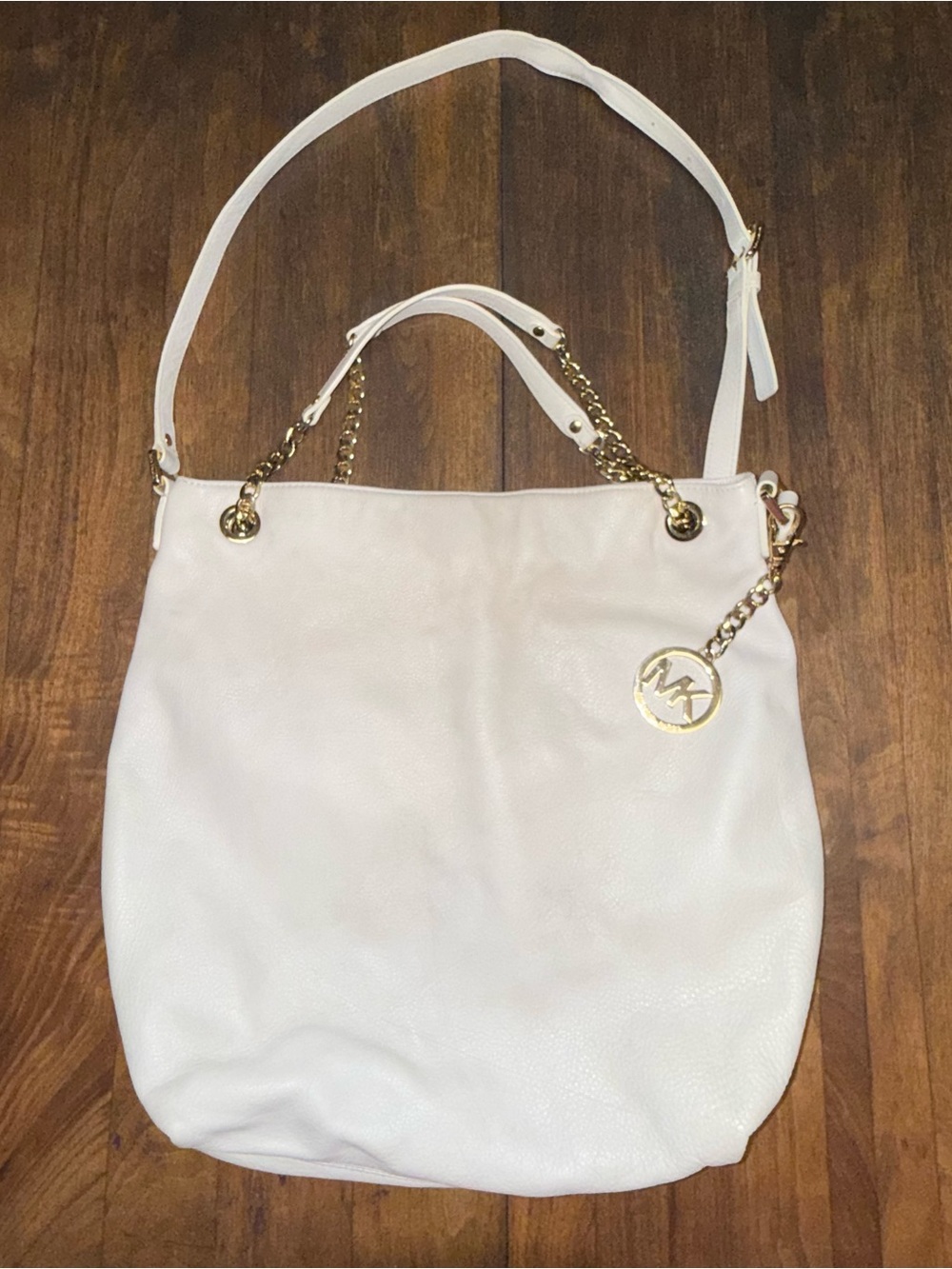 Michael Kors Jet Set Chain Gather Shoulder Tote